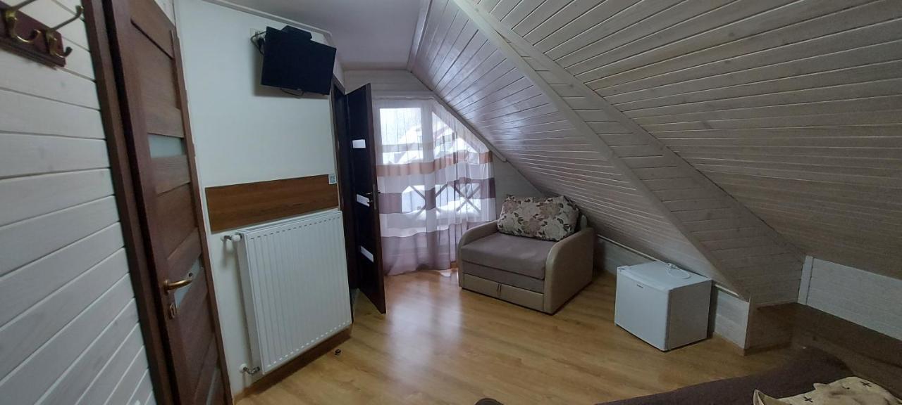 U Stozi Hotel Dragobrat Exterior photo